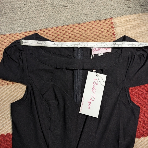 Elegant Black Dress - Picture 5 of 6